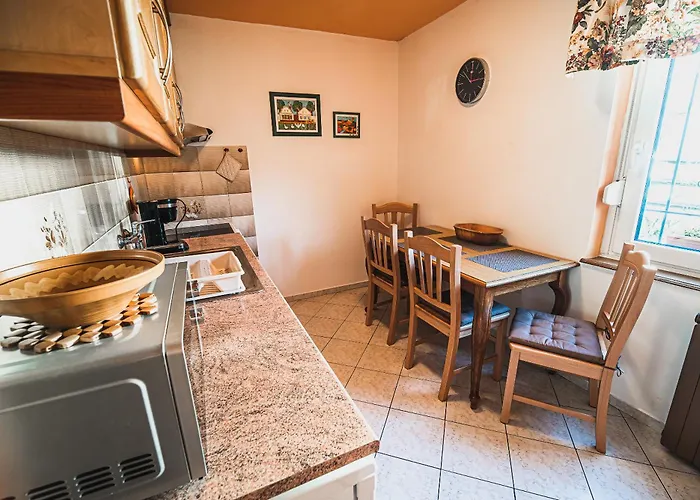 Apartma Rombon Brdo With Free Onsite Parking Διαμέρισμα Bovec