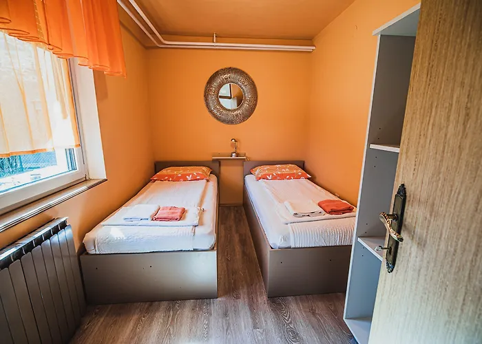 Apartma Rombon Brdo With Free Onsite Parking Διαμέρισμα