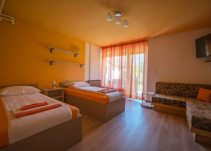 Διαμέρισμα Apartma Rombon Brdo With Free Onsite Parking